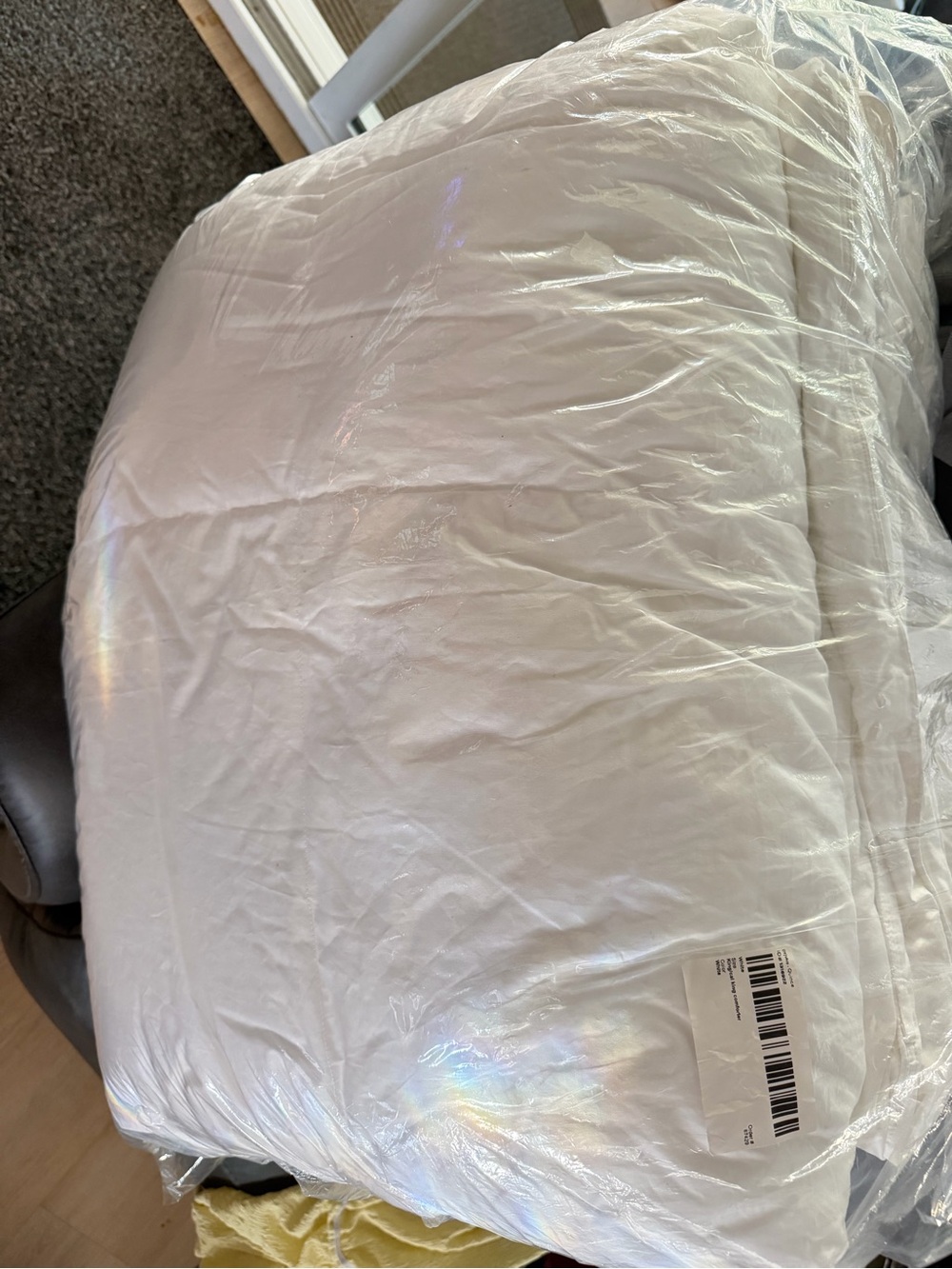 Quince Luxury White Down Alternative Comforter - Soft Cooling Bedding King - Picture 2 of 2
